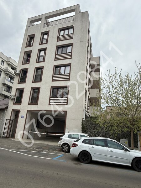 Iancului, 5 min. metrou, str. Agricultori nr. 40, bloc 2019, loc parcare.